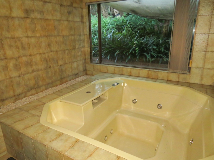 4 Bedroom Property for Sale in Heuwelsig Free State